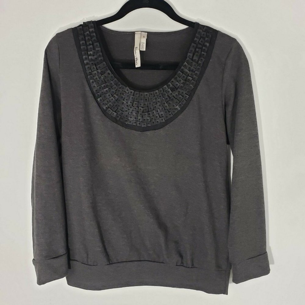 Flats & Heels Women's Size Small Pullover Sweater